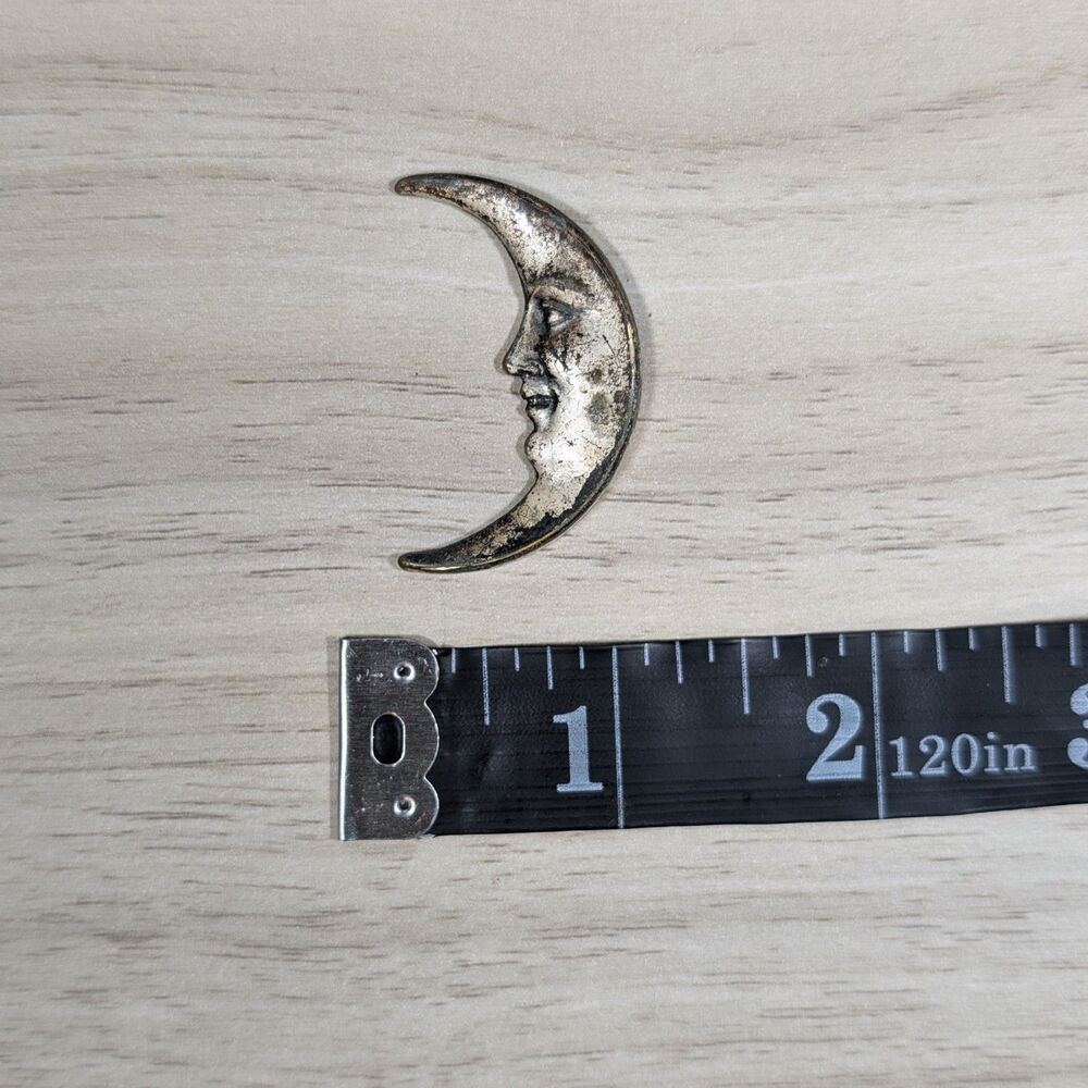 Vintage Crescent Moon Face Pendant Celestial Gothic Silver Tone 90s